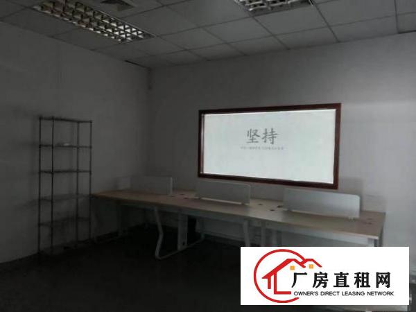  龙华大浪商业中心附近3楼700平，价格23，