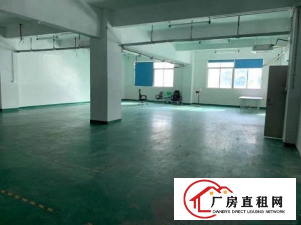  龙华大浪商业中心附近3楼700平，价格23，
