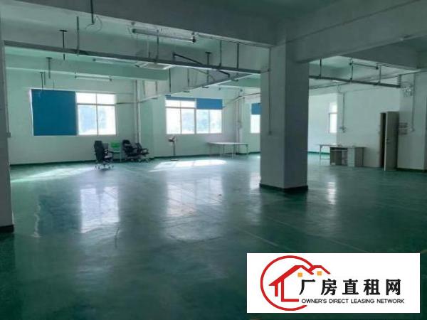  龙华大浪商业中心附近3楼700平，价格23，