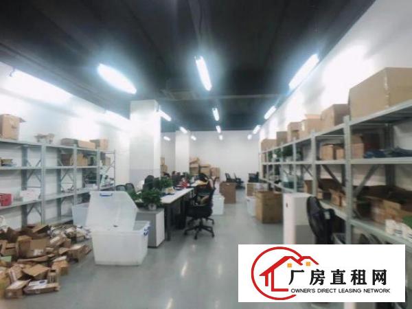  龙华大浪元芬地铁口附近新出精装修厂房1350平，物业直租