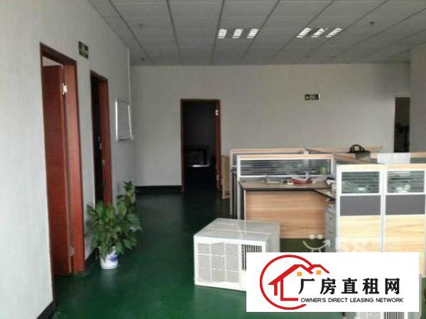  大浪澳华工业区新出三楼整层1000平原房东厂房招租