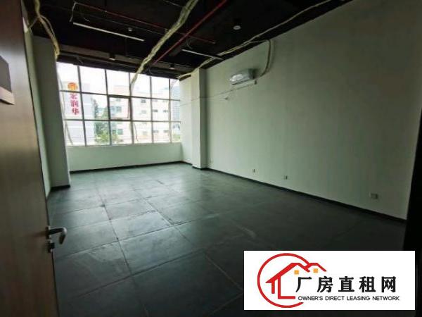  主干道旁新城市花园二楼2700平可办公可分租可商业配套
