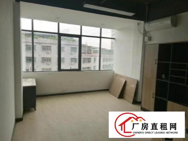  英泰路口精装修单间办公室，带办公家具