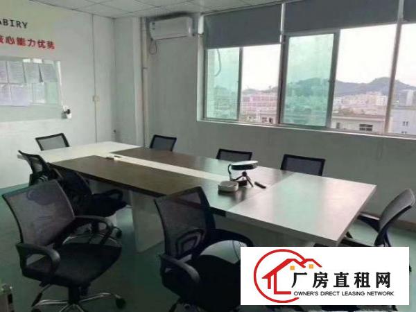  新出精装厂房2楼1580平，可直接入住，使用率高，可分租