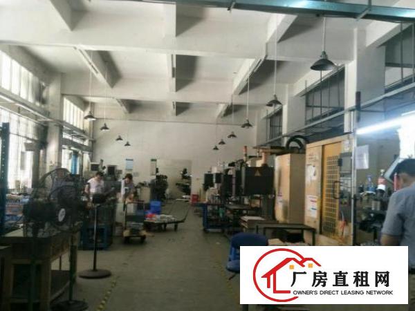  新出1楼600平，2楼240平，适合五金模具加工等行业