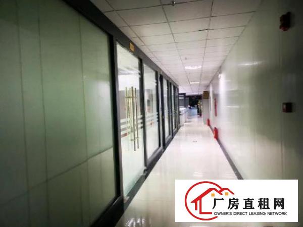  含全套的黑白液晶屏生产线，级恒温恒湿无尘车间以及办公区域