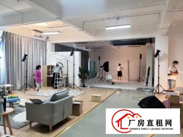  龙华大浪新出楼上带精装修办公室400平有电梯适合办公电商培训