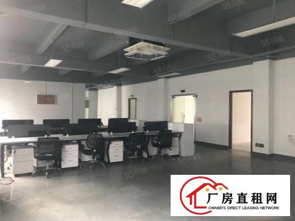  龙华清湖地铁口新出楼上厂房1200平出租带装修