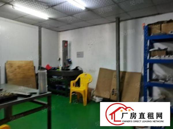  龙华大浪鹊山路口附近一楼480平精装厂房出租。
