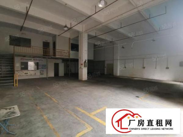  龙华大浪石观工业区附近新出1楼400平带阁楼厂房出租。