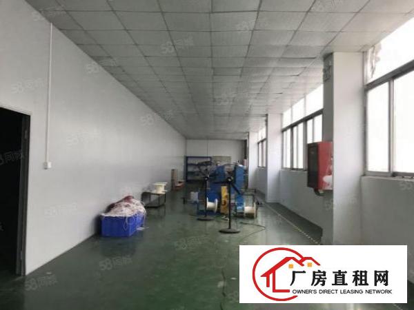 龙华大浪华霆路原房东4楼750平精装修厂房出租