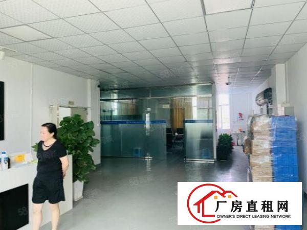  观澜松元新出楼上720平，精装修厂房，无转让费。