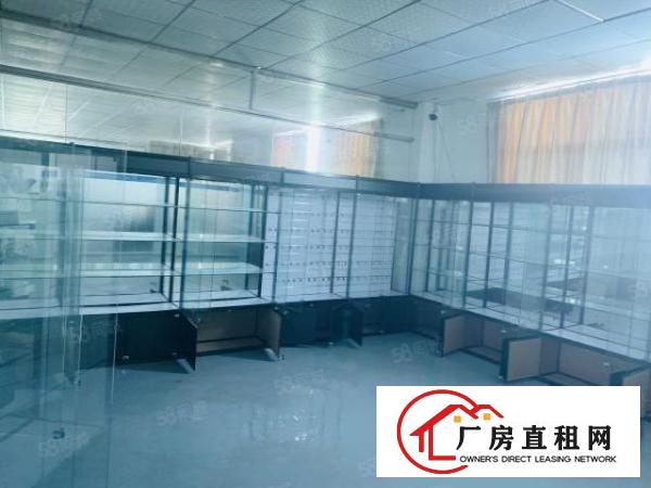  观澜松元新出楼上720平，精装修厂房，无转让费。