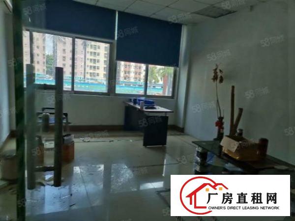  龙华商业中心带装修厂房低价出租550平