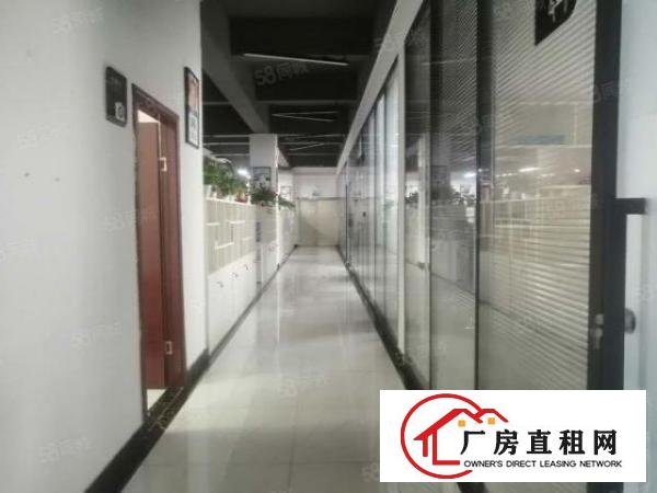  龙华大浪商业中心附近楼上带装修厂房1050平方出租