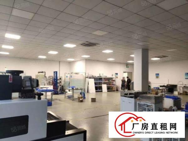  深圳龙华大浪浪口工业区一楼1350平精装厂房出租。