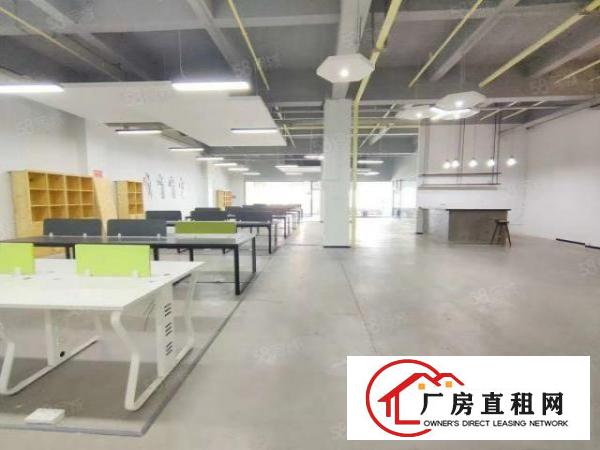  清湖地铁口附近新出精装修厂房1300平招租