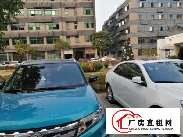  大浪会堂新出一套3楼120平带装修厂房仓库招租