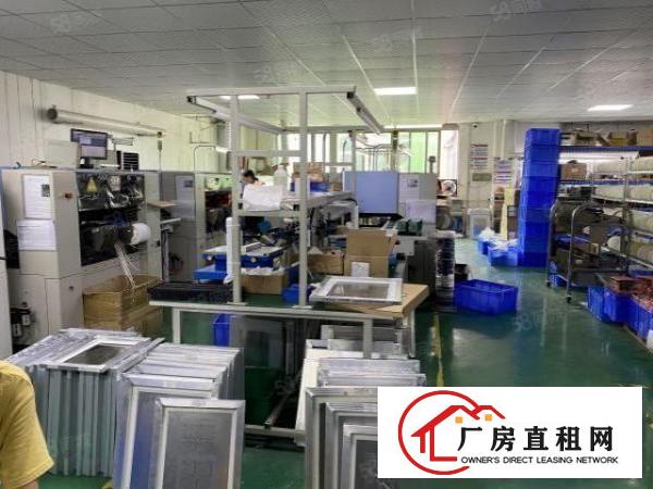  龙华大浪劳动者广场，小面积厂房420平出租，适合电子贸易加工