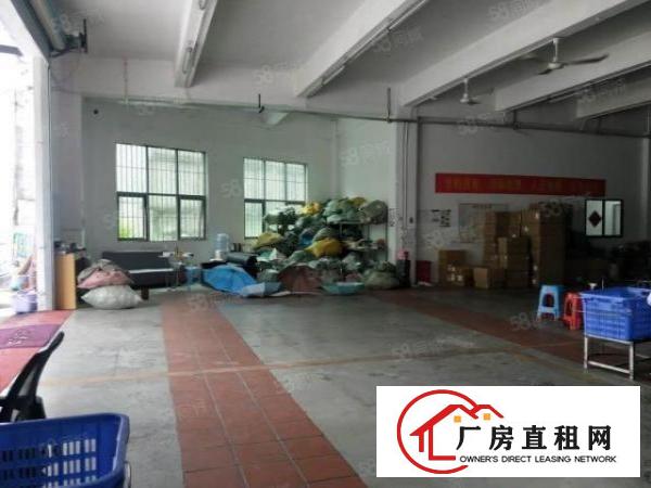  清湖地铁口附近院1一3楼2710平方，合同5年，原房东厂房