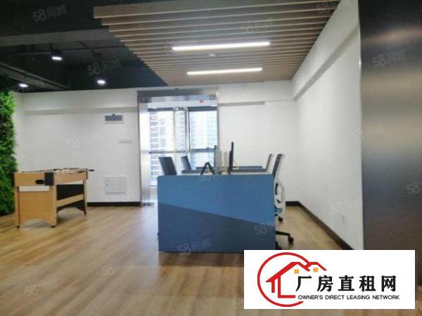  龙华大浪元芬地铁口电商园带装修办公室户型方正160平起分