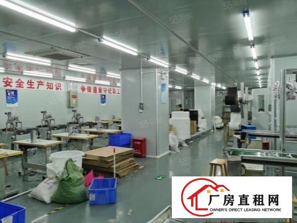  龙华大浪楼上500平精装修无转让费厂房出租