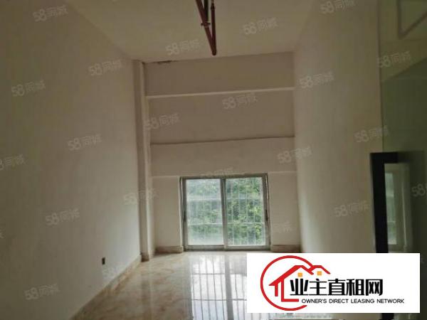 龙华大浪华兴路2000平红本厂房，价格24！形象好车位冲足！