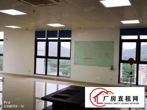  龙华清湖地铁口旁，楼上整层1600平方，红本厂房出租，精装修
