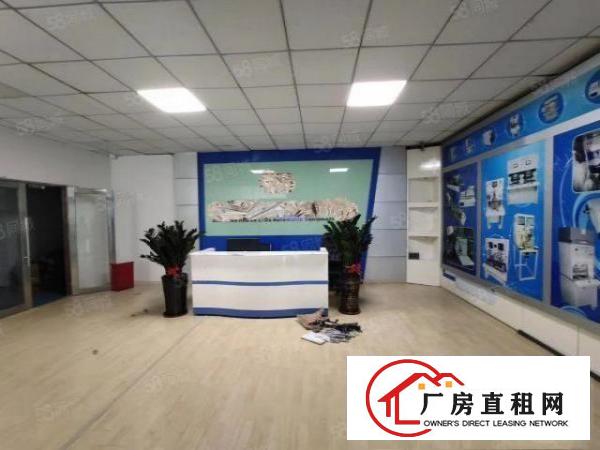  出租龙华大浪新百丽附近新出楼上2000平精无公摊厂房出租.