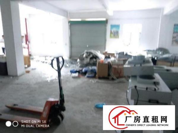  观澜龙华福民龙观快线旁边二楼400带装修厂房出租
