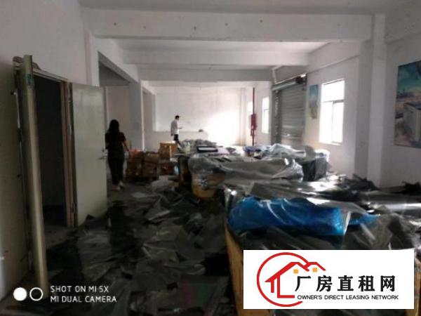  观澜龙华福民龙观快线旁边二楼400带装修厂房出租