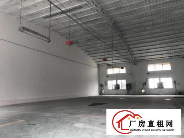  2800平厂房出租交通便利