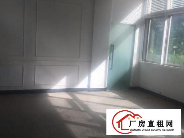  花园式厂房，，近高速口
