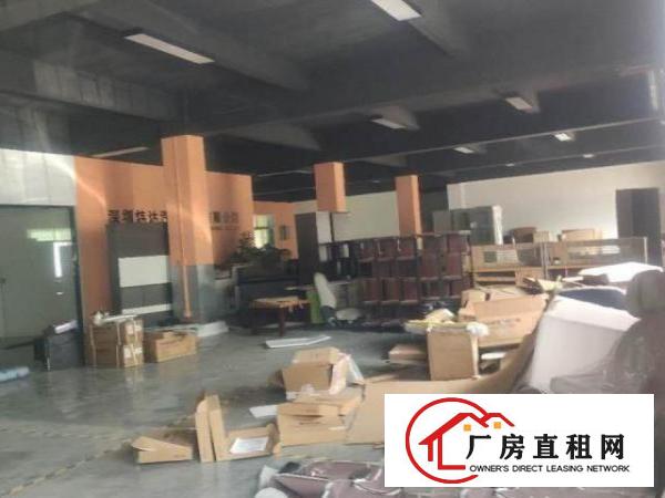  出租观澜高速路口附近一楼800平方精装修厂房出租
