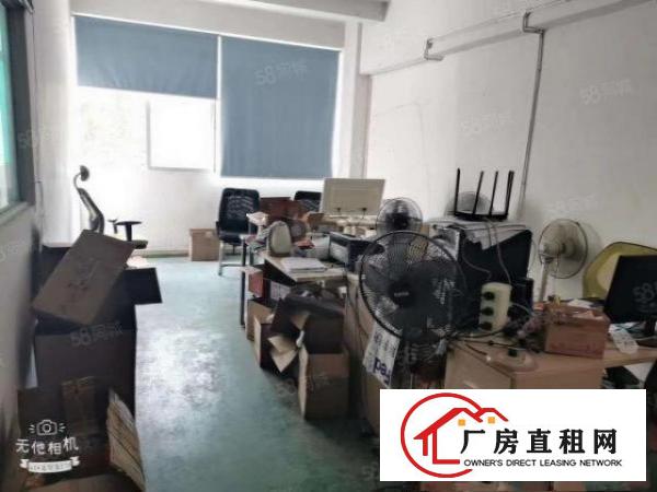  观澜福民新出楼上单层面积550平方带装修厂房出租