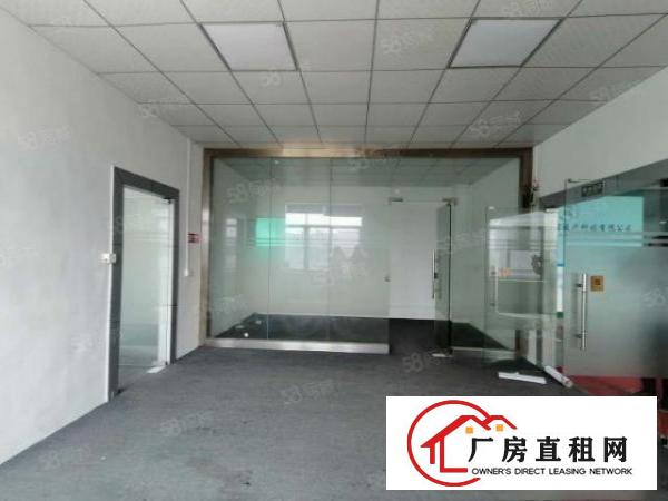  观澜桂花大型工业园区楼上大小可分租。3300平厂房出租