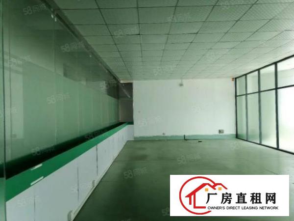  观澜桂花大型工业园区楼上大小可分租。3300平厂房出租