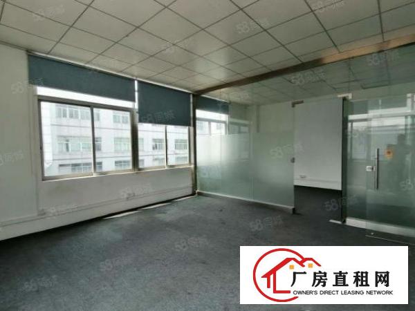  观澜桂花大型工业园区楼上大小可分租。3300平厂房出租