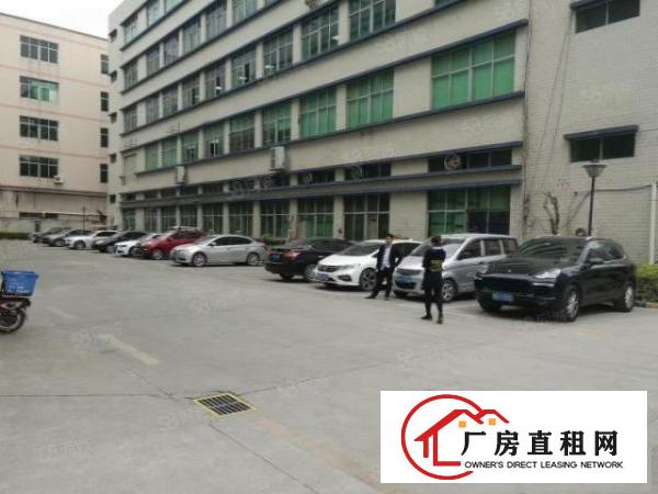  观澜樟坑径下围工业区新出楼上800平方带装修厂房出租