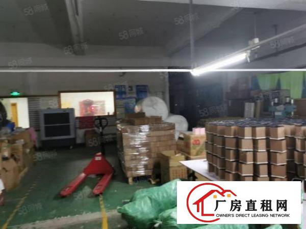  观澜福民新出楼上一整层带精装修厂房出租1200平方