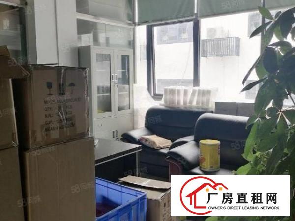  650平厂房出租！观澜新塘龙观快线楼上650平精装修厂房出租