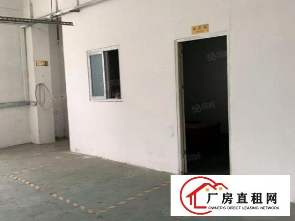  观澜新田楼上300平，带办公室，格局方正，价格实惠，面积实在