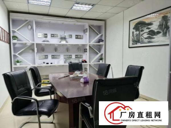  观澜高速出口低价厂房1000精装修出租。