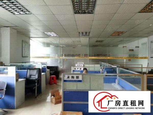  观澜高速出口低价厂房1000精装修出租。