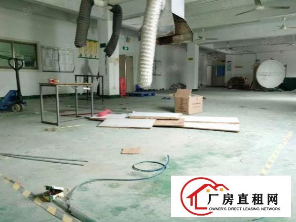  观澜高速出口低价厂房1000精装修出租。