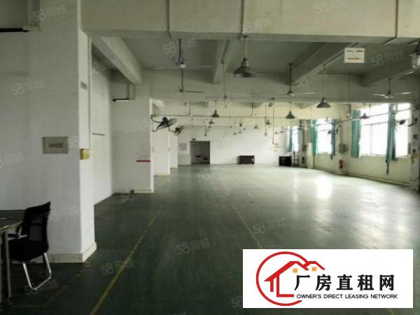  福前路边三楼1050平米现成精装修已空水电齐全