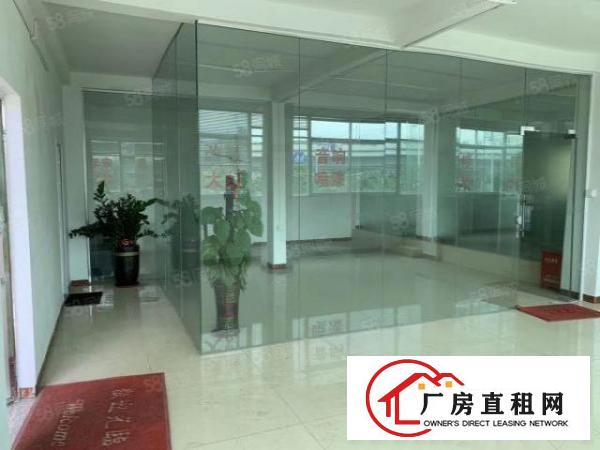  龙澜快速立交桥路口修理厂汽修厂招租位置抢眼