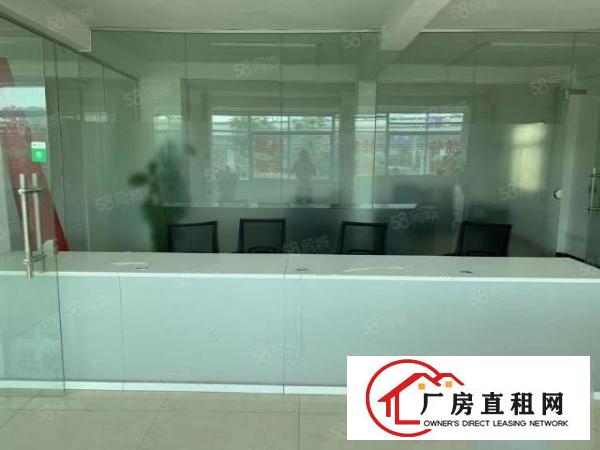  龙澜快速立交桥路口修理厂汽修厂招租位置抢眼