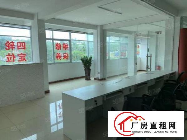  龙澜快速立交桥路口修理厂汽修厂招租位置抢眼