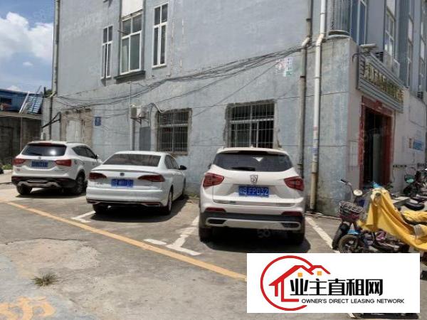  观澜牛湖新出一楼410平带装修办公室，前台，领包入住